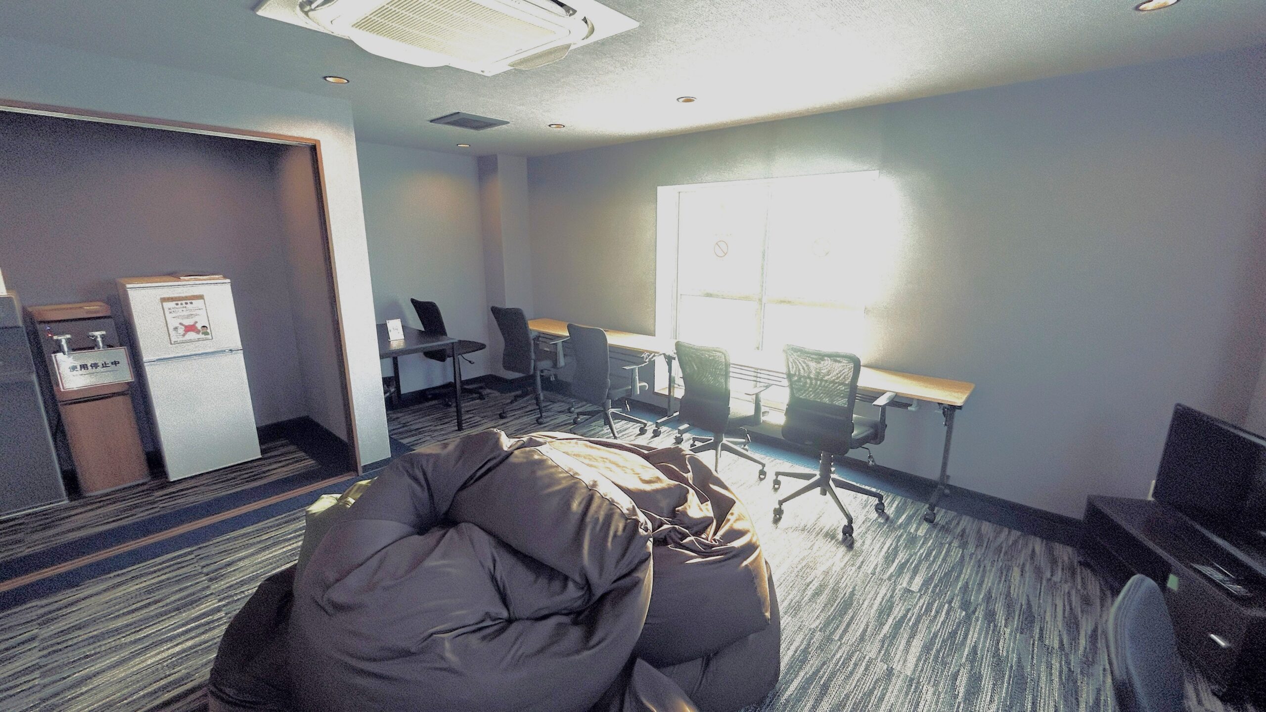 コンテニュー二条城北 ワークスペース全景2